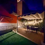 Perla Rossa A Due Passi Dal וילה Pianello Del Lario