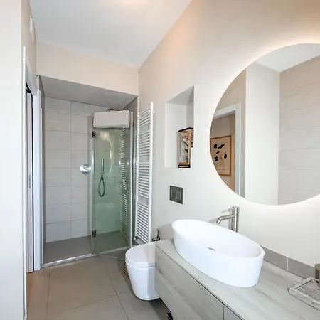 Villa Rossa - 2 Steps From The Lake *
