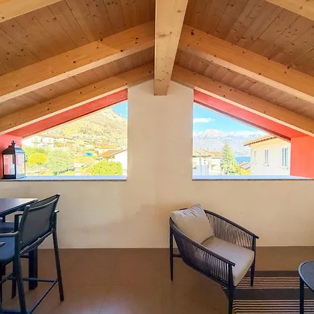 Villa Rossa - 2 Steps From The Lake Villa